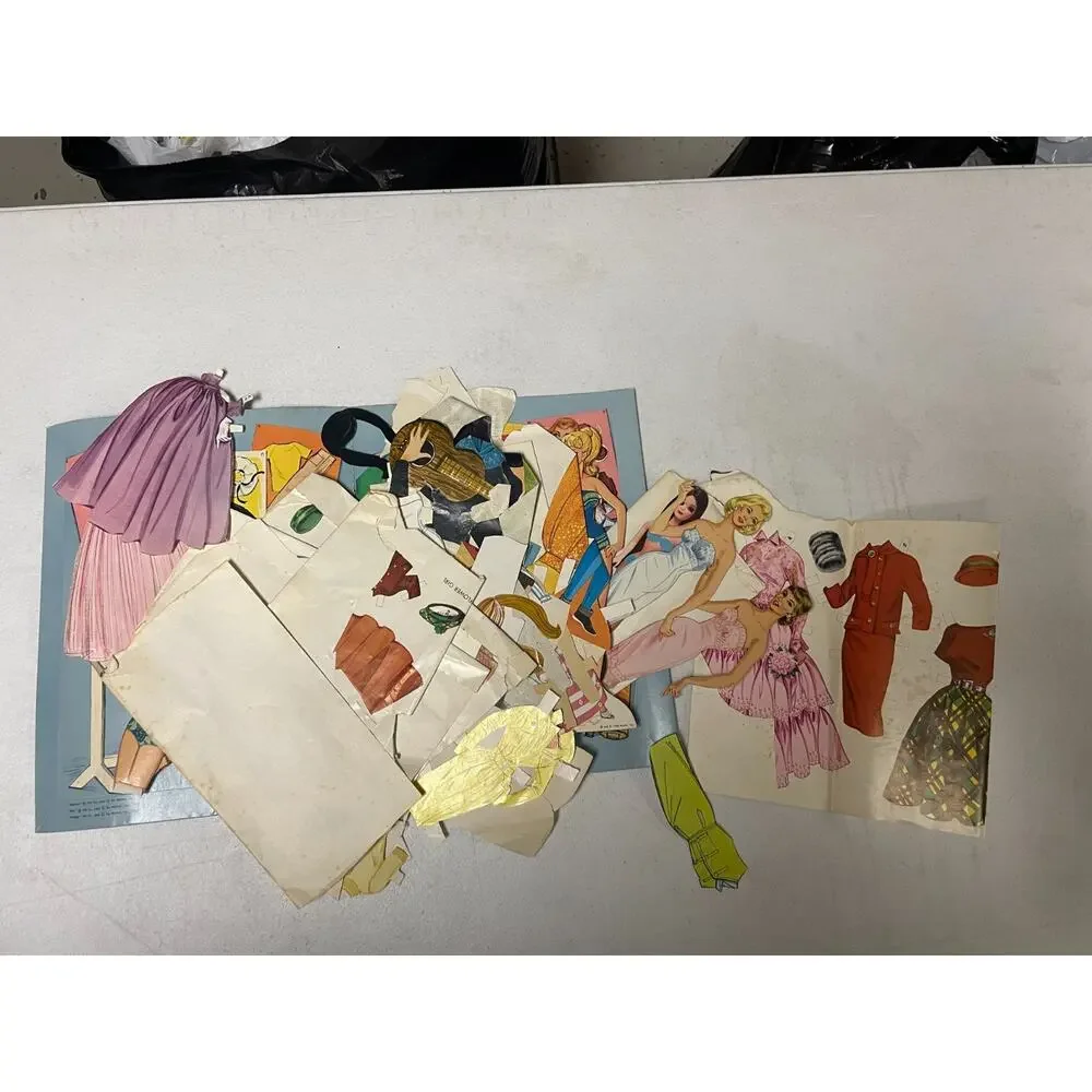 Vintage 1963 Barbie Ken Midge Paper Dolls Book Whitman Costumes Cut Out Set
